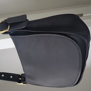 Vintage '02 Patricia's Legacy Coach Black Leather Saddle Crossbody Bag #9951